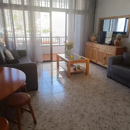 Comfortable In - 60 M² With Balcony Casa de Férias *