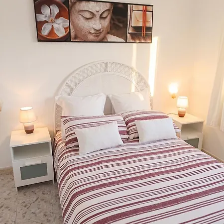 Comfortable In - 60 M² With Balcony *