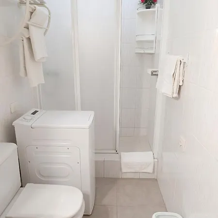 Comfortable In - 60 M² With Balcony