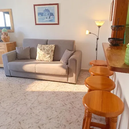 Comfortable In - 60 M² With Balcony Vakantiehuis
