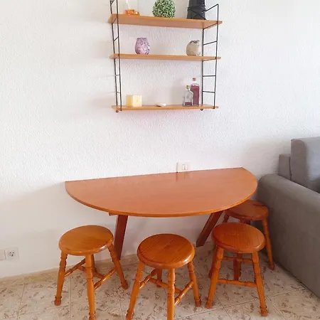 Comfortable In - 60 M² With Balcony Vakantiehuis *