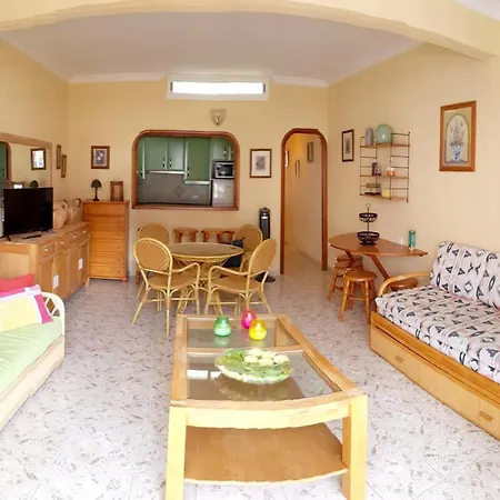 Casa de Férias Comfortable In - 60 M² With Balcony